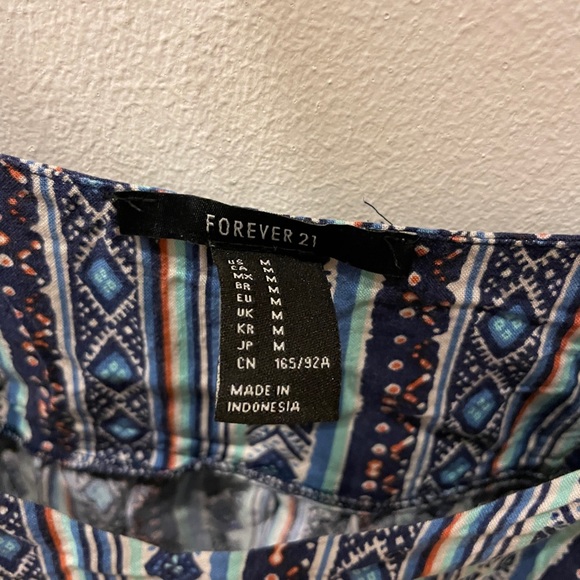 Forever 21 Tribal Top - Picture 6 of 8